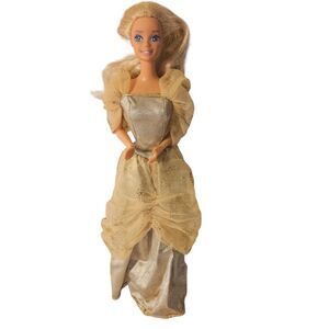Vintage 1986 Blonde Barbie Doll Gold Dress Belle Princess Mattel‎